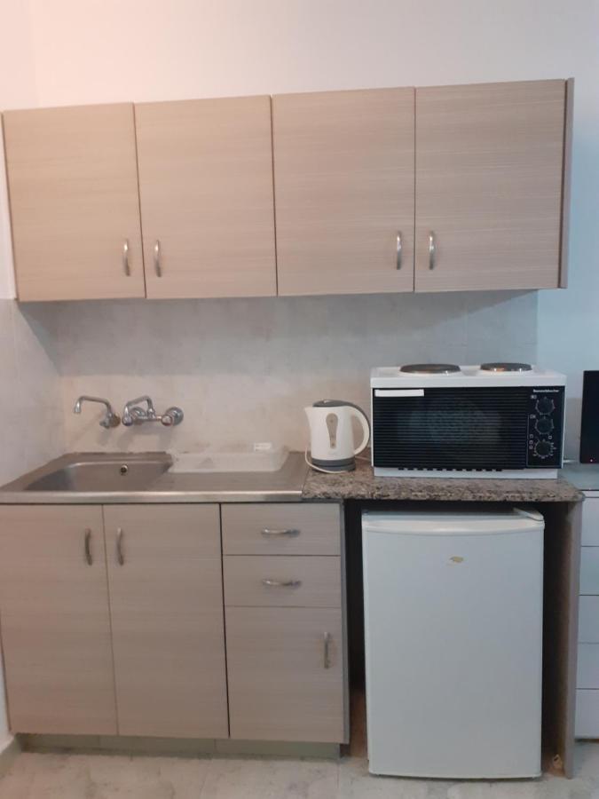 Irene'S Apartments リマソール エクステリア 写真